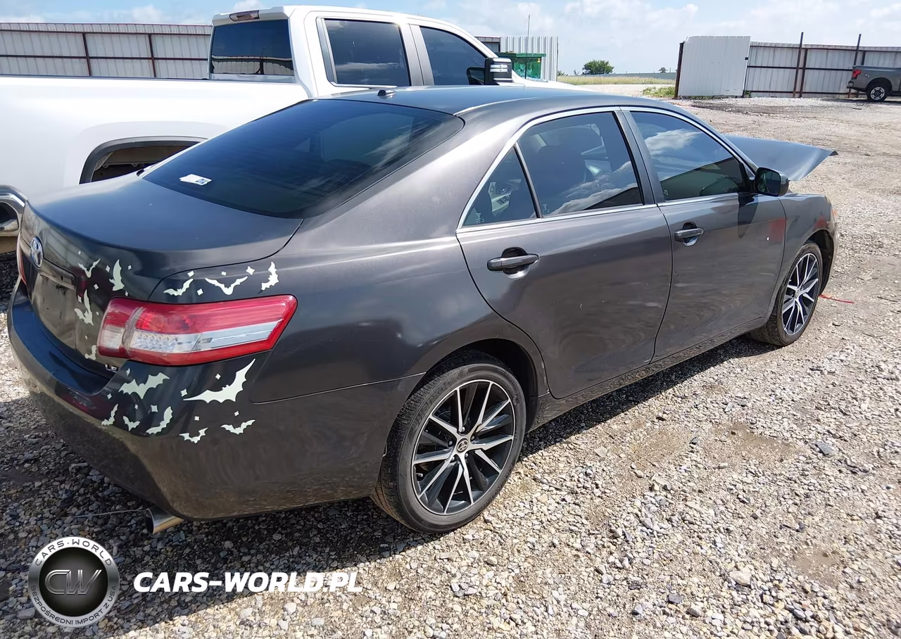 2010 Toyota Camry Le VIN:4T1BF3EK3AU033826 - 4