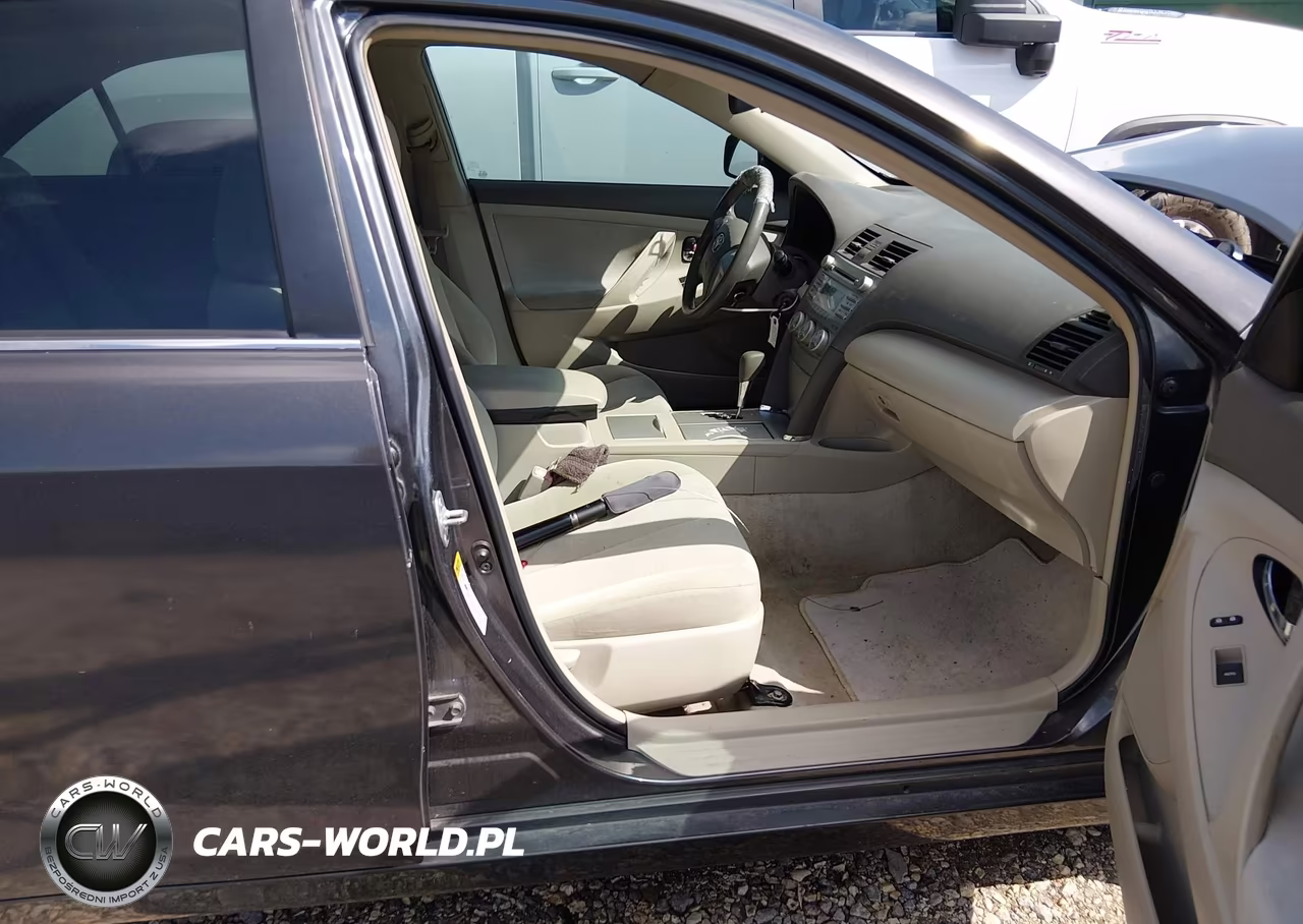 2010 Toyota Camry Le VIN:4T1BF3EK3AU033826 - 5