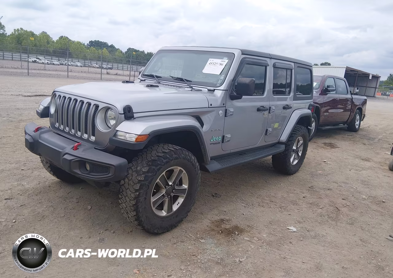 2019 Jeep Wrangler Unlimited Sahara 4X4 VIN:1C4HJXEN7KW590369 - 2