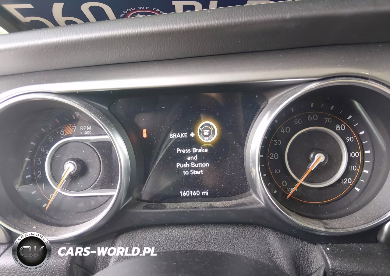2019 Jeep Wrangler Unlimited Sahara 4X4 VIN:1C4HJXEN7KW590369 - 7