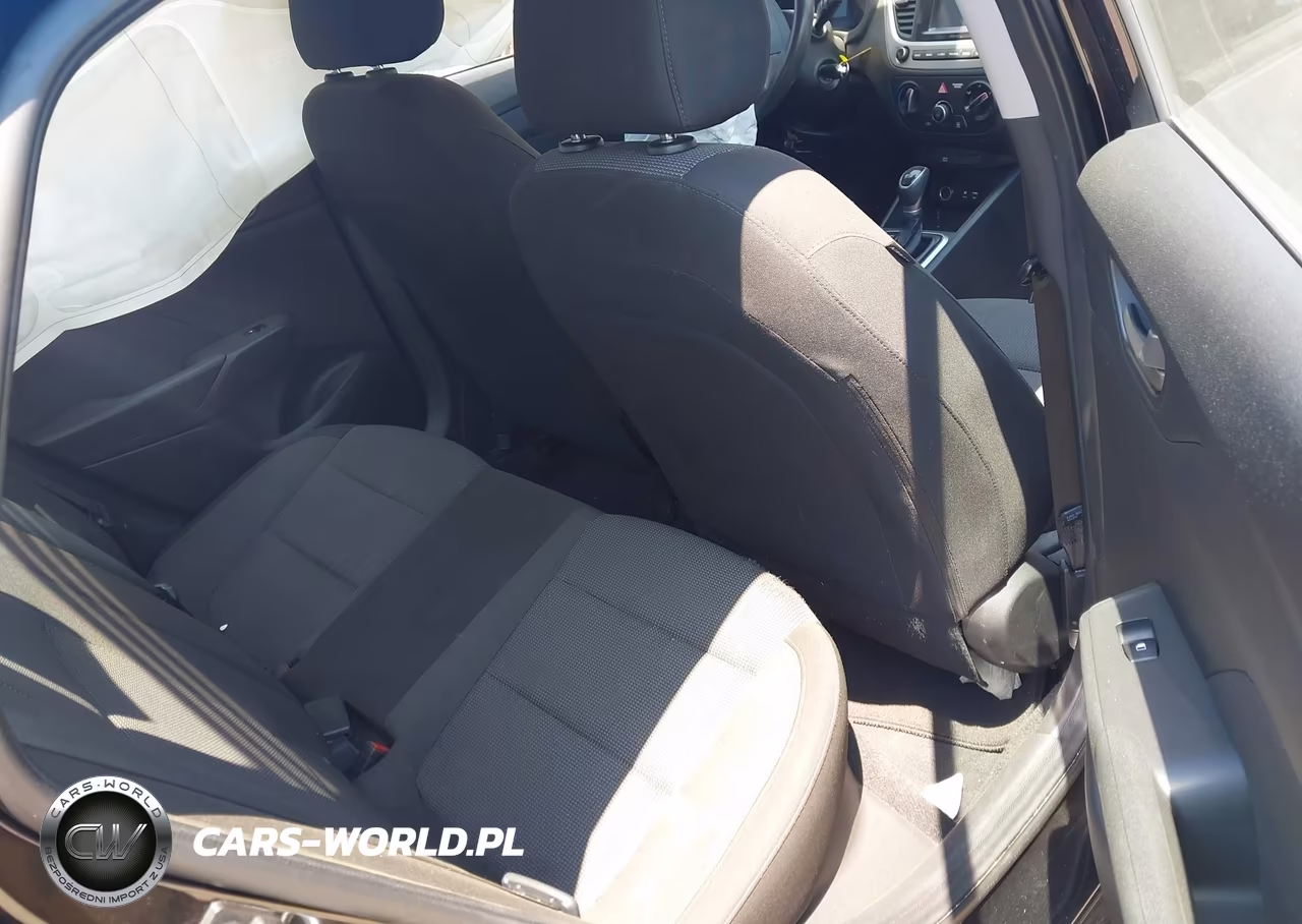 2019 Hyundai Accent Se VIN:3KPC24A38KE055359 - 8