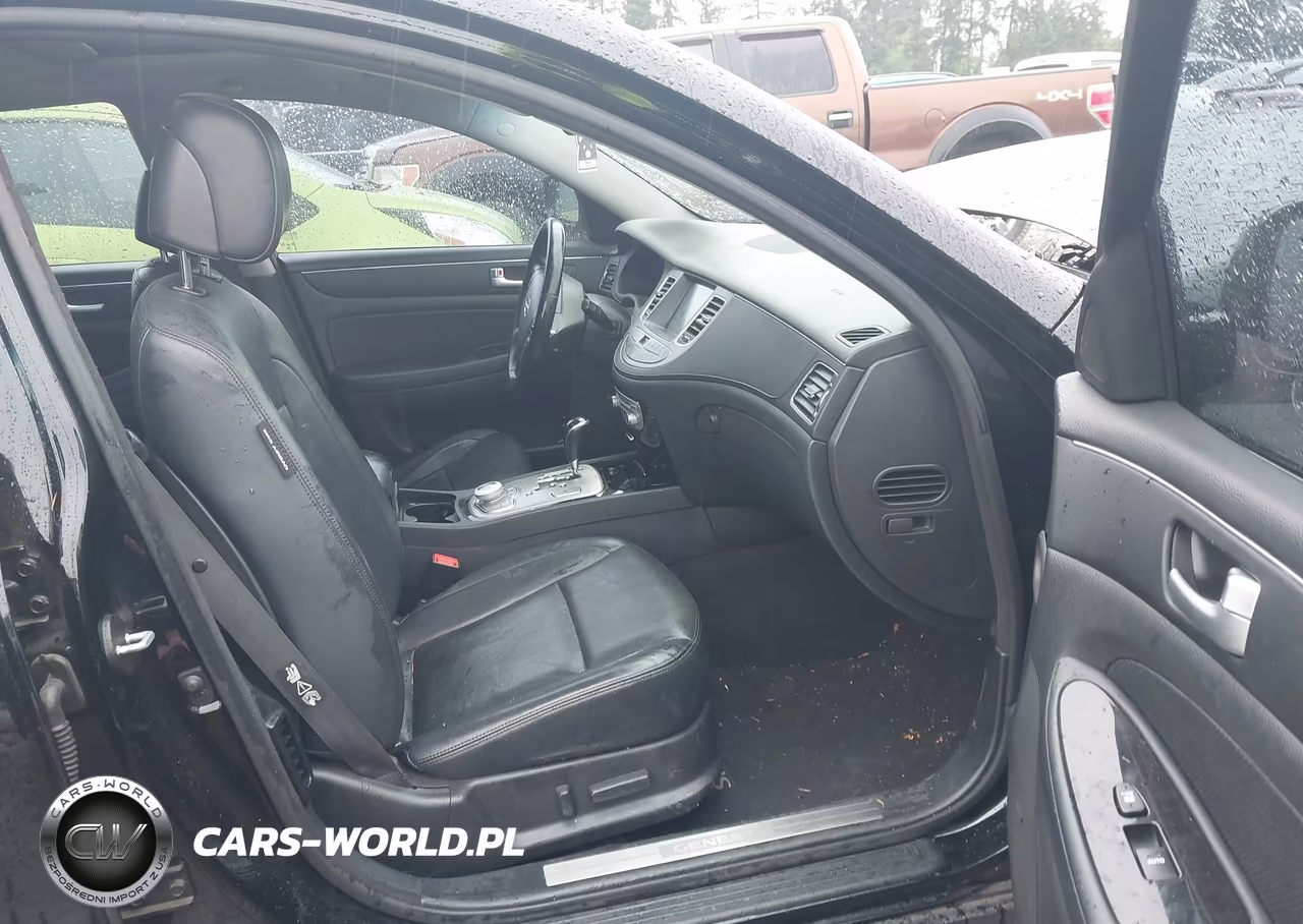 2013 Hyundai Genesis 3.8 VIN:KMHGC4DD2DU235522 - 5