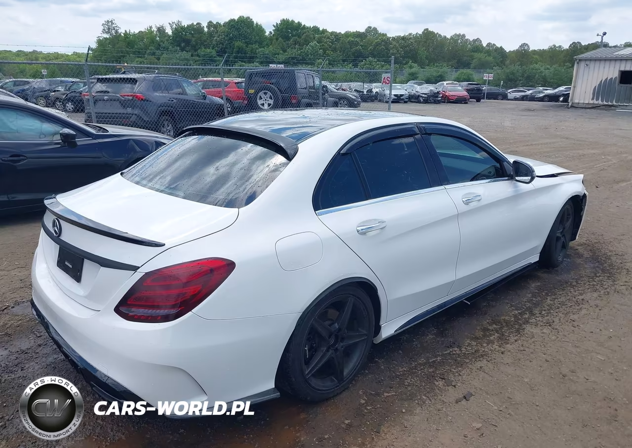 2016 Mercedes-Benz C 300 Sport 4Matic VIN:55SWF4KB2GU137899 - 4