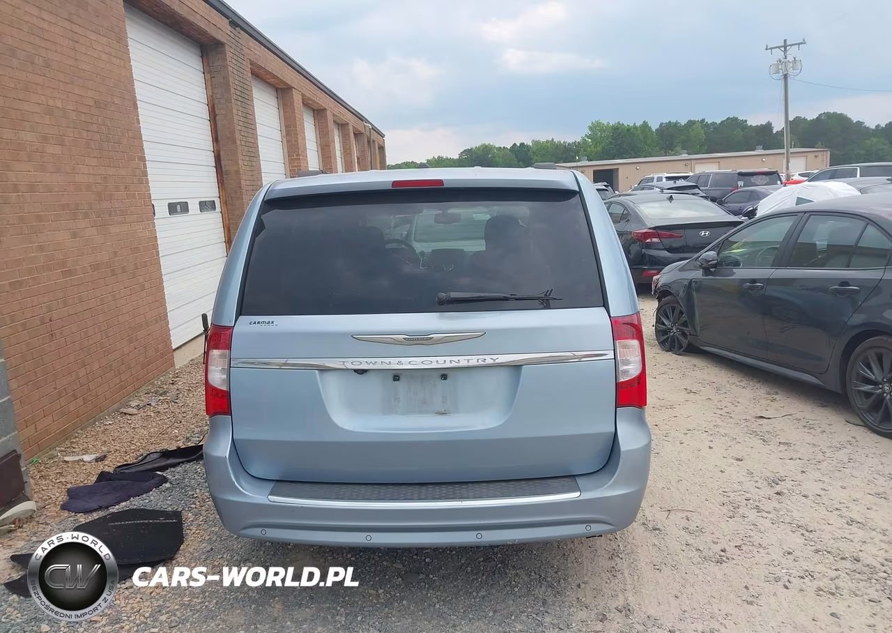 2013 Chrysler Town & Country Touring-L VIN:2C4RC1CG2DR588766 - 16