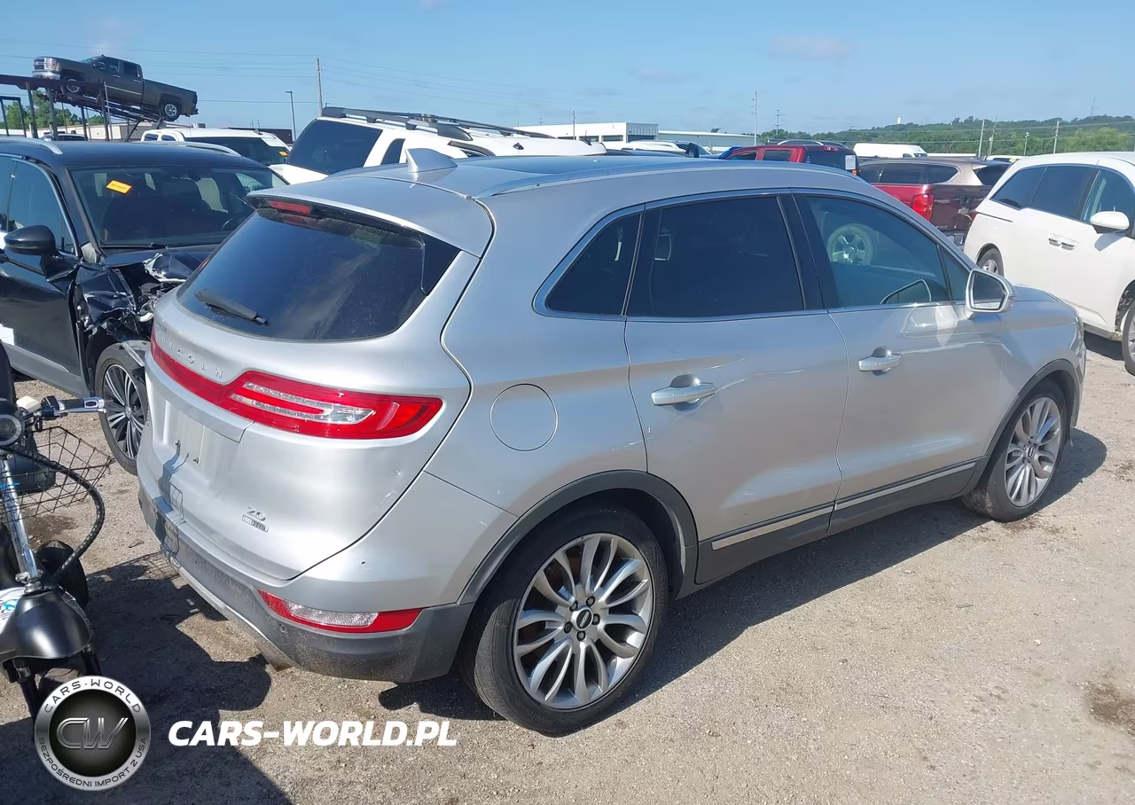 2015 Lincoln Mkc VIN:5LMCJ1A94FUJ15370 - 4