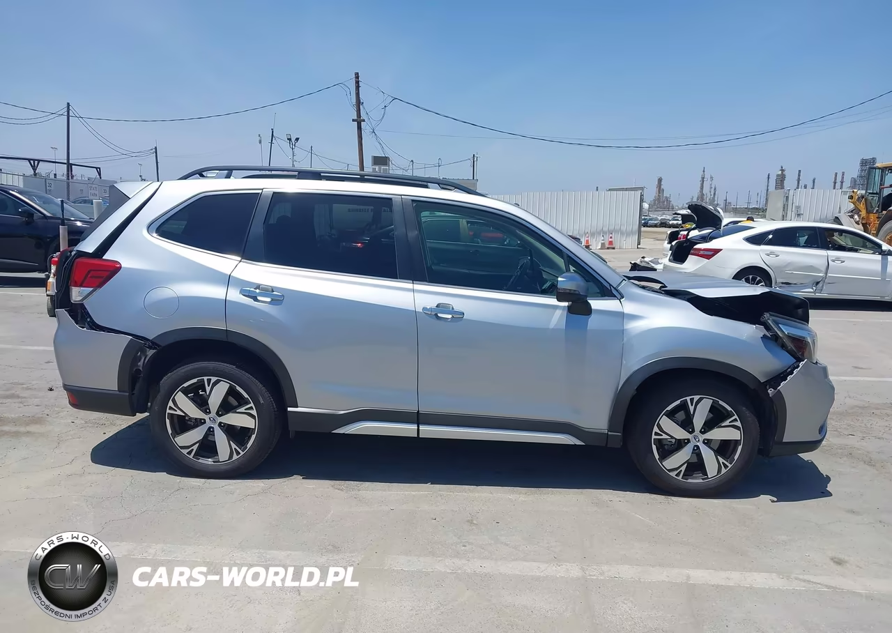 2019 Subaru Forester Touring VIN:JF2SKAWC3KH517289 - 13