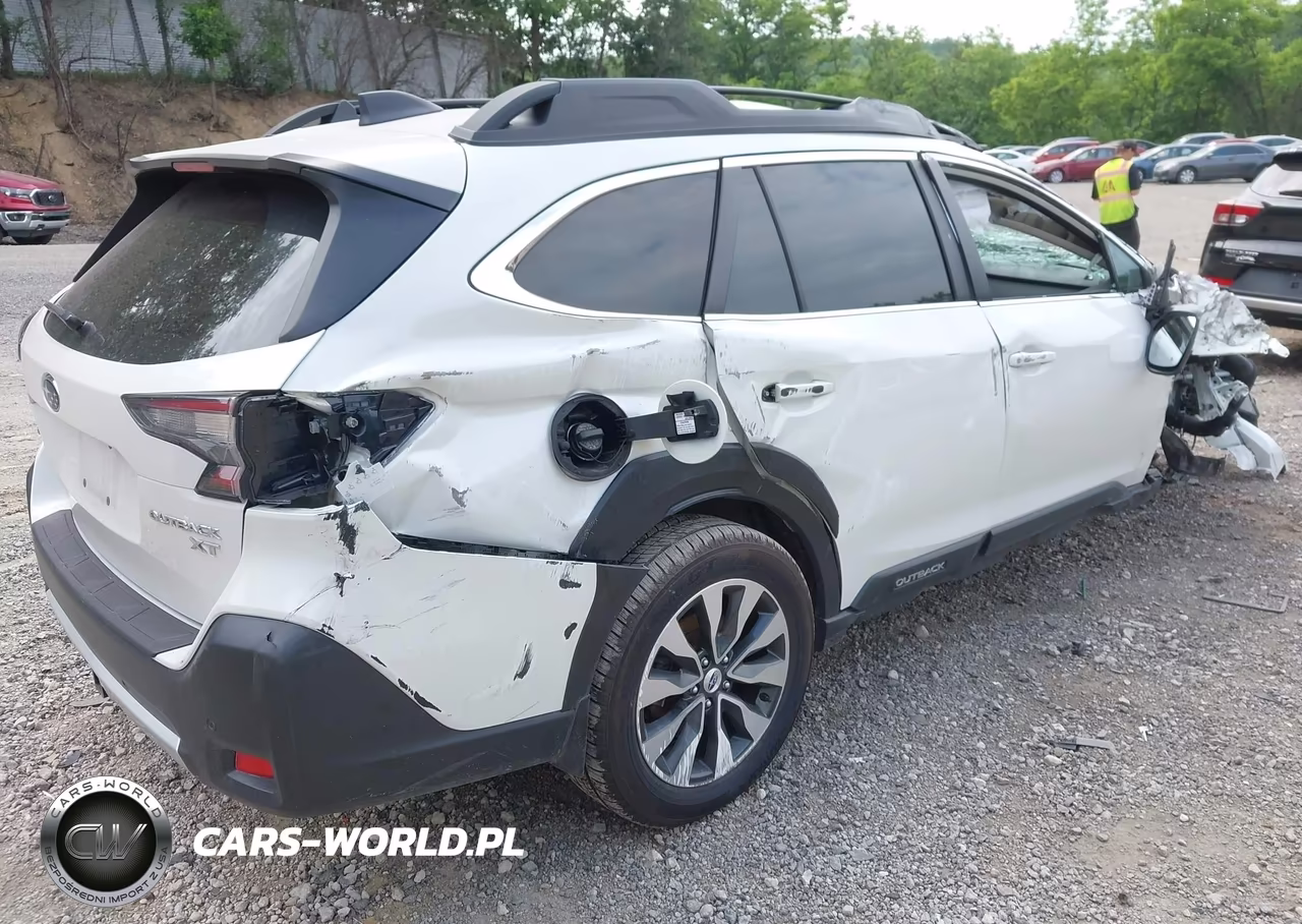 2025 Subaru Outback Limited Xt VIN:4S4BTGND5S3117378 - 4