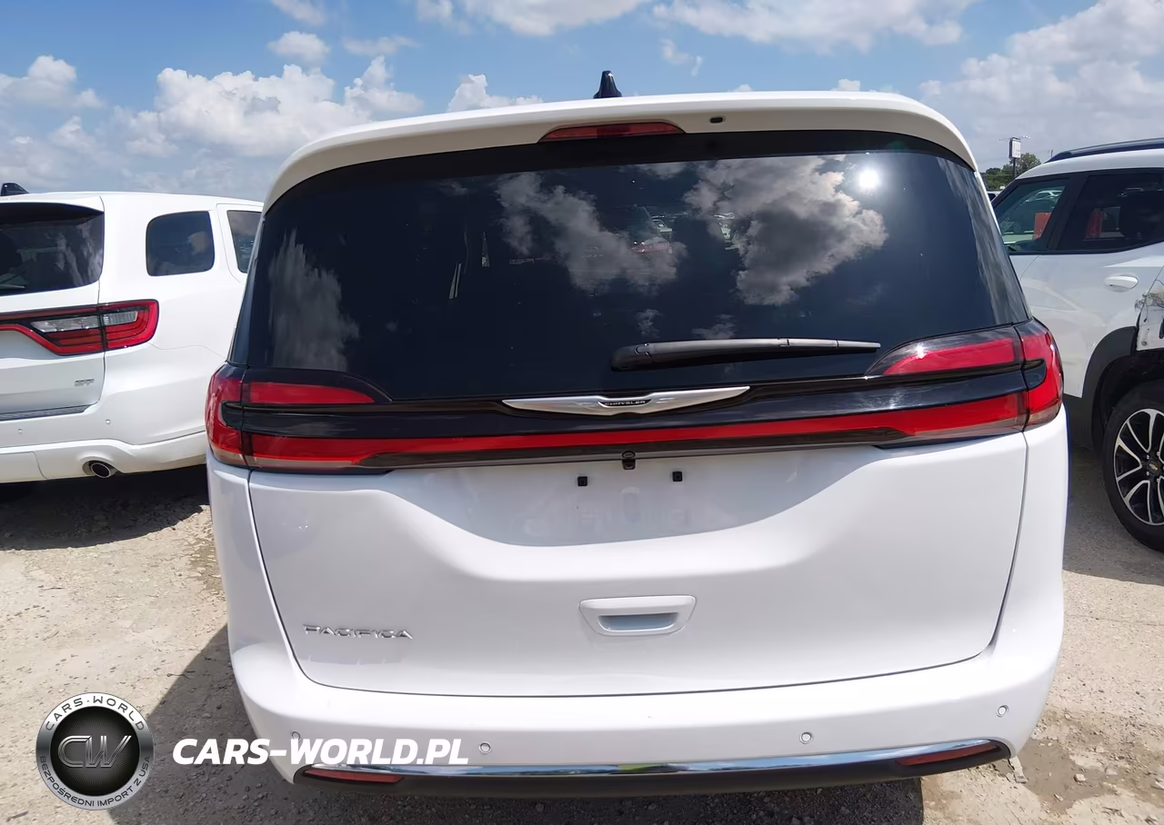 2026 Chrysler Pacifica Select VIN:2C4RC1BG7TR204271 - 16