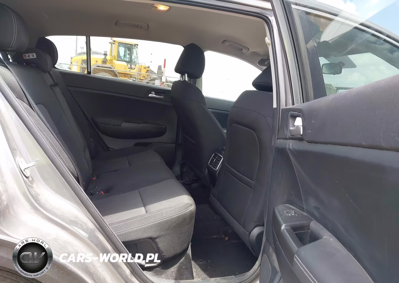 2019 Kia Sportage Lx VIN:KNDPM3AC9K7561563 - 8