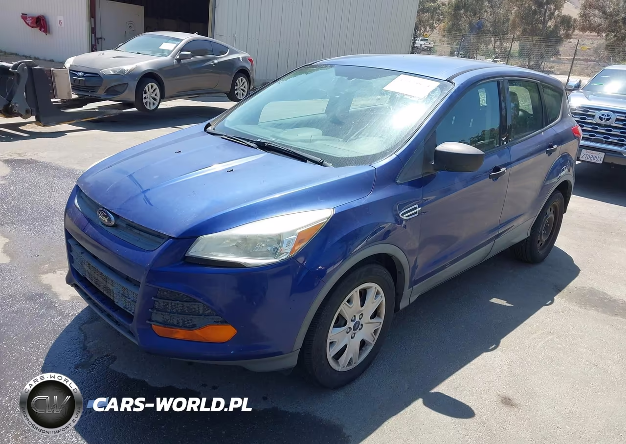 2014 Ford Escape S VIN:1FMCU0F7XEUE00777 - 2