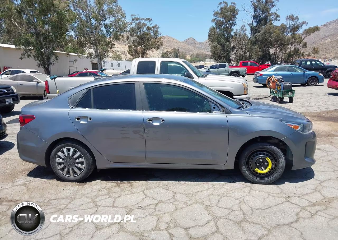 2019 Kia Rio S VIN:3KPA24ABXKE211805 - 13