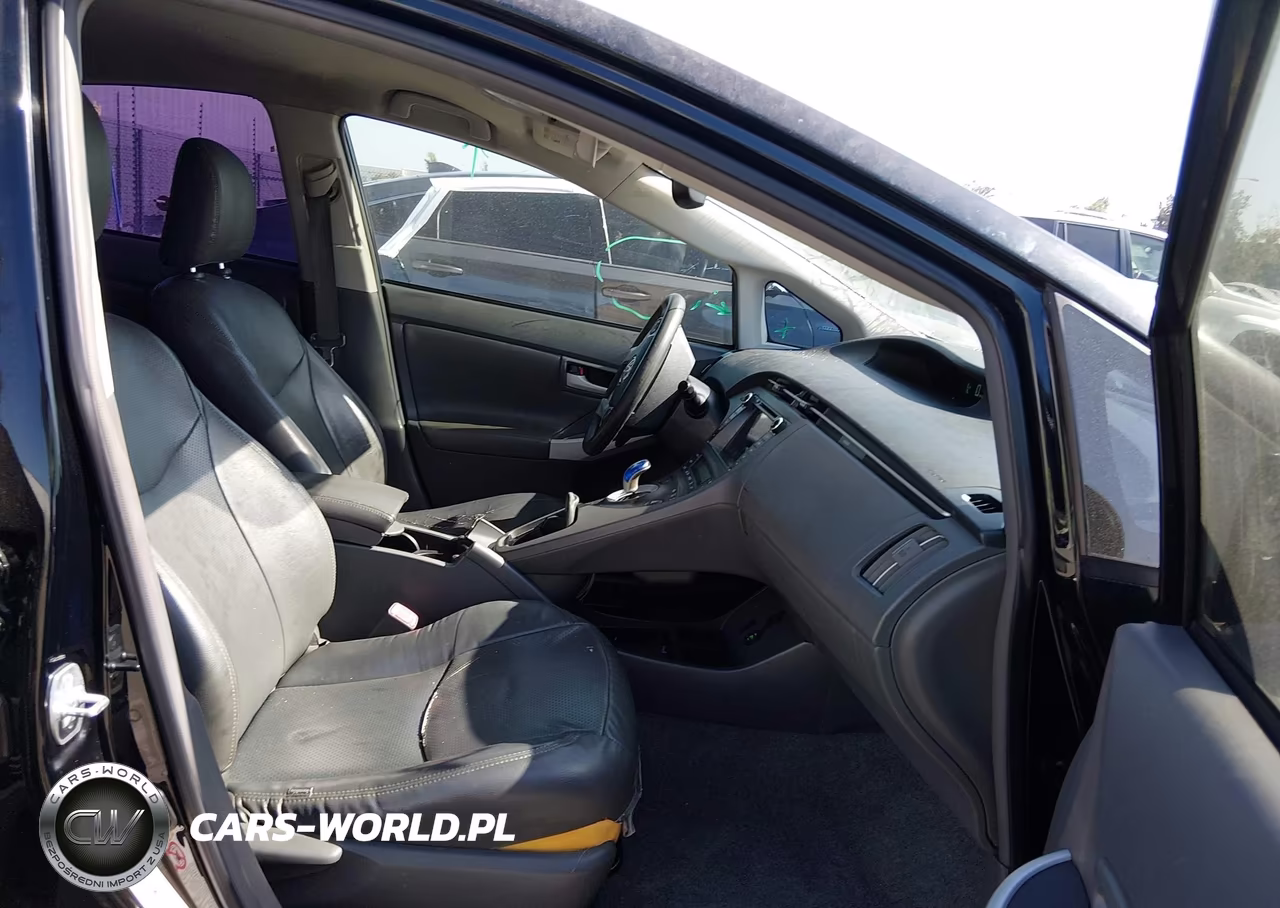 2011 Toyota Prius Three VIN:JTDKN3DU6B1407021 - 5