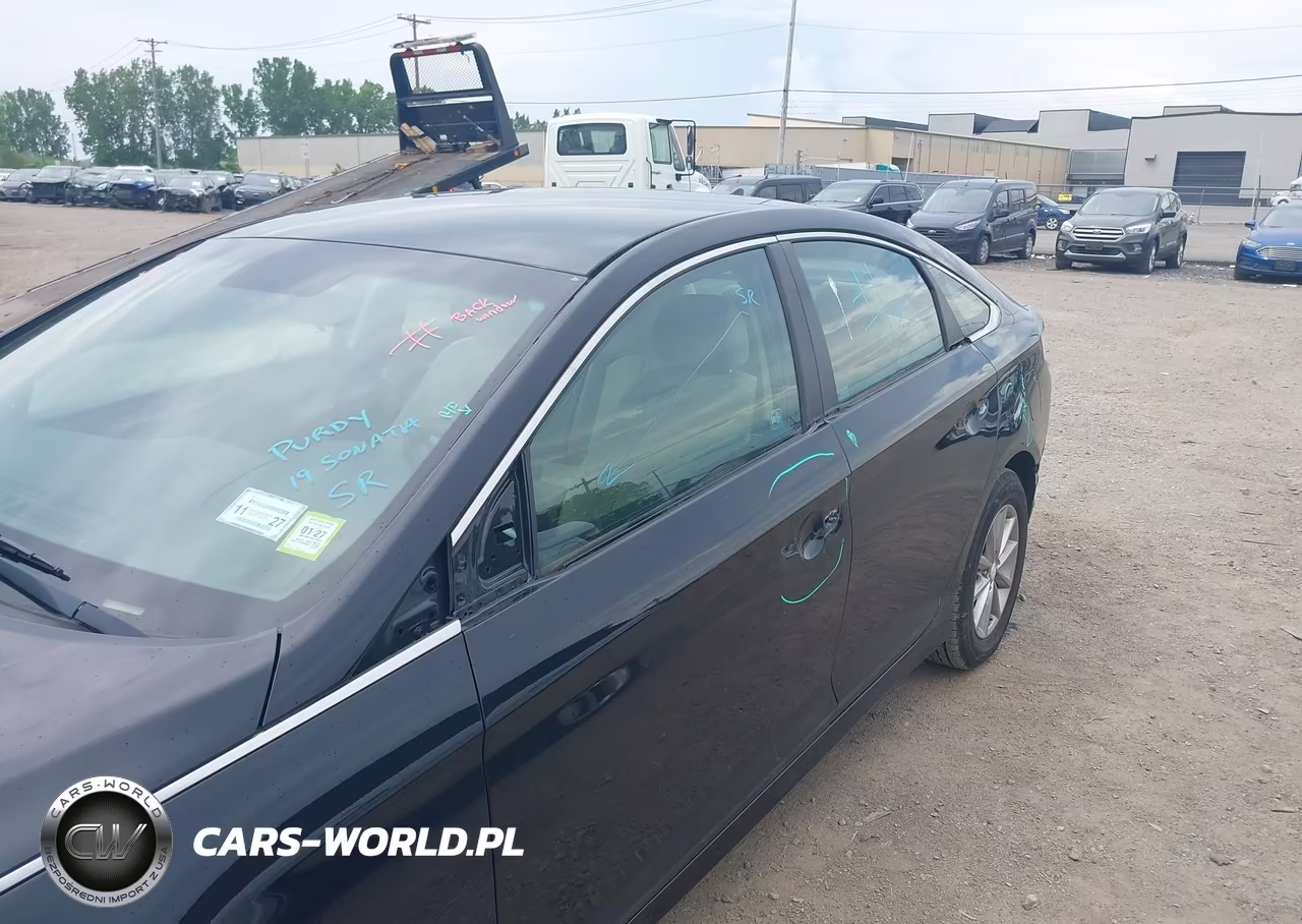 2019 Hyundai Sonata Se VIN:5NPE24AF3KH746944 - 6