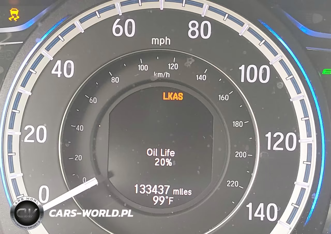 2017 Honda Accord Hybrid Touring VIN:JHMCR6F76HC008493 - 16