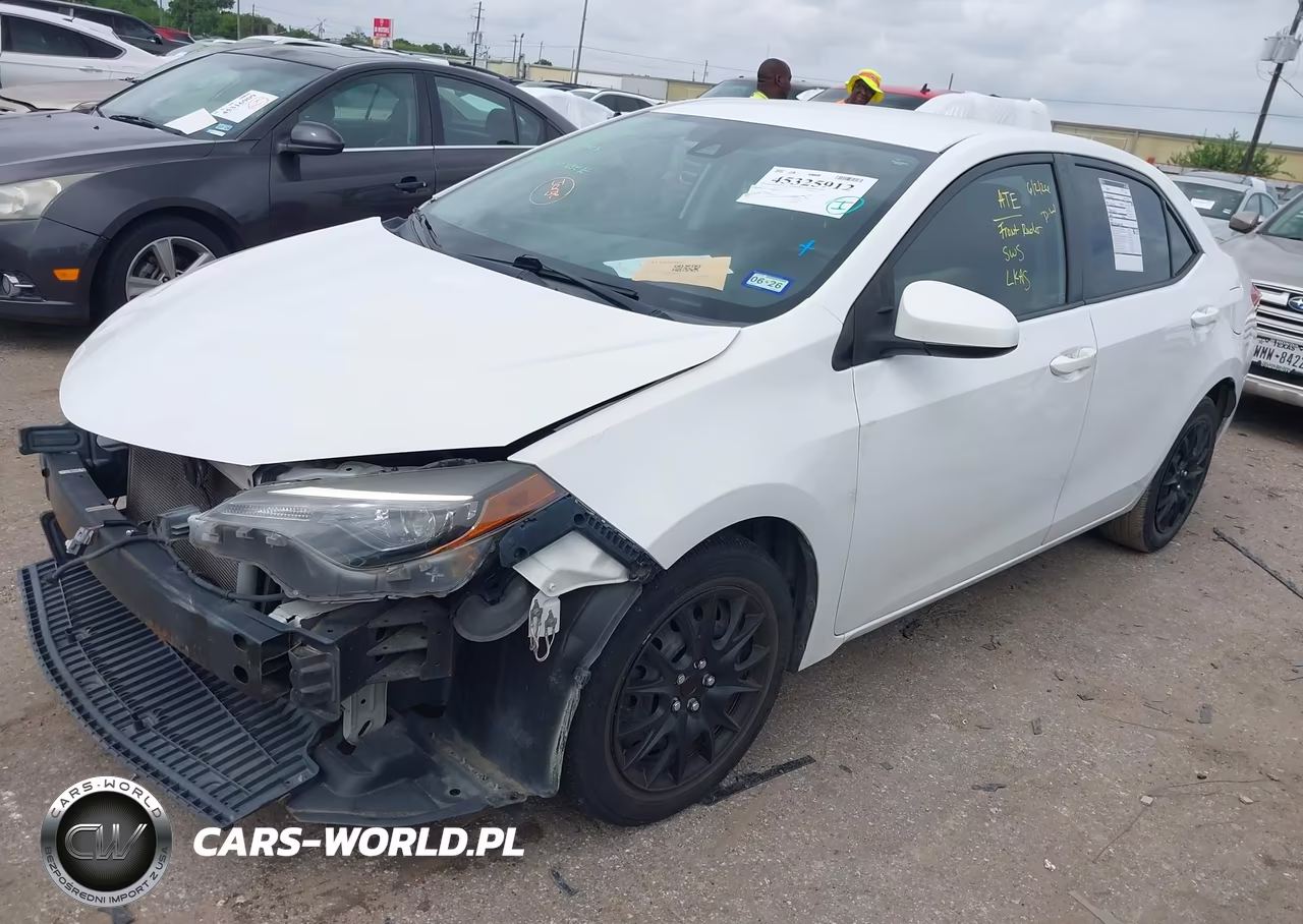2017 Toyota Corolla Le VIN:5YFBURHE8HP702215 - 2