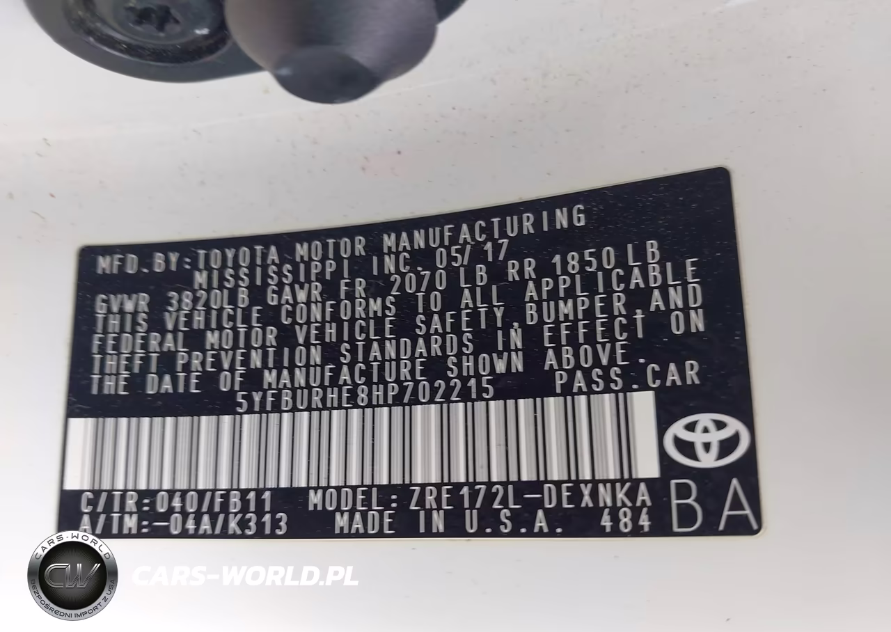 2017 Toyota Corolla Le VIN:5YFBURHE8HP702215 - 9