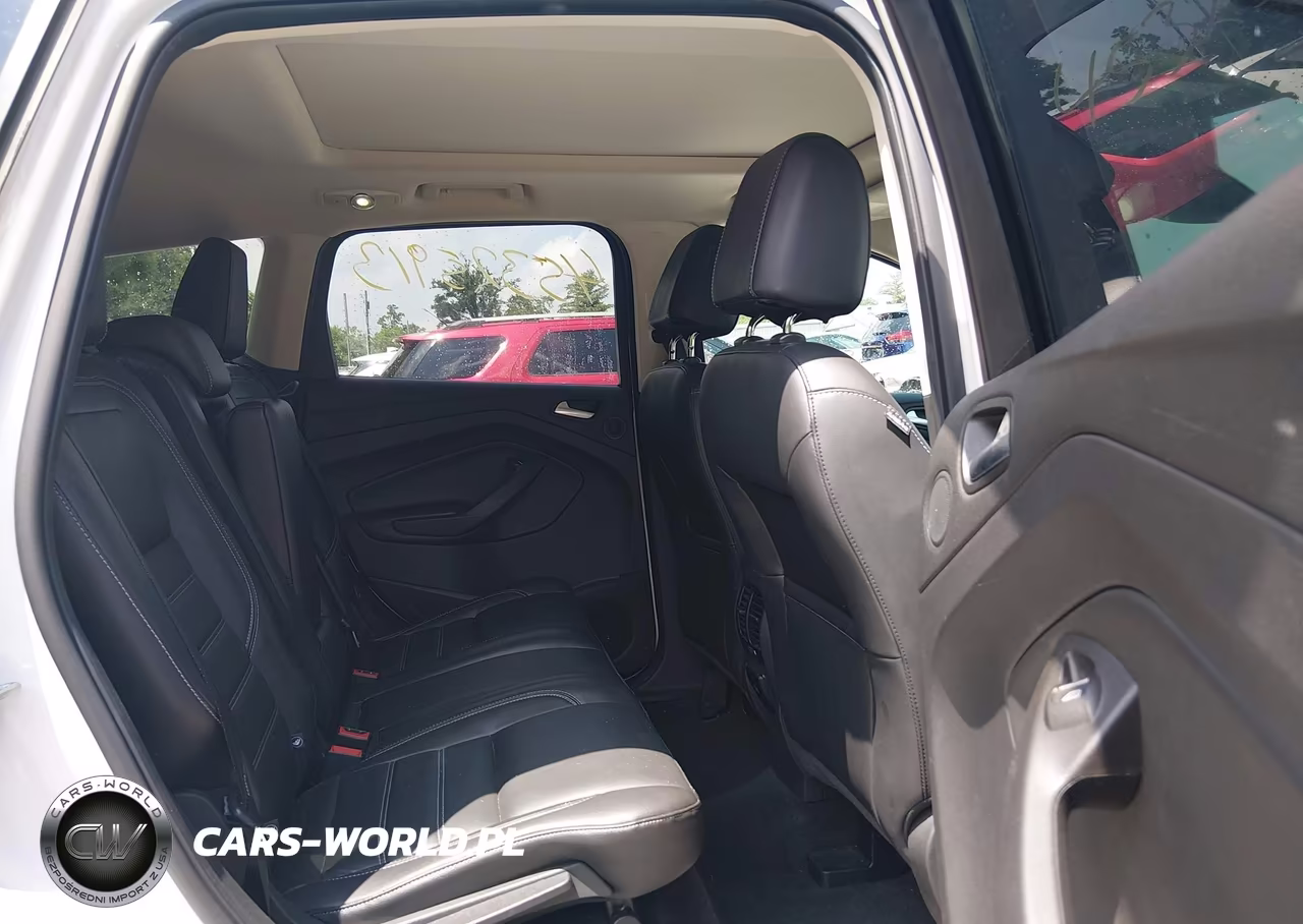 2017 Ford Escape Titanium VIN:1FMCU0JD3HUB41356 - 8
