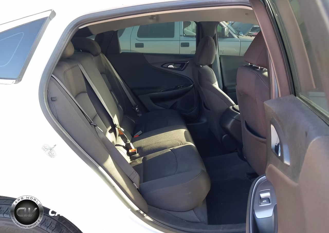 2019 Chevrolet Malibu 1Fl VIN:1G1ZC5ST0KF208097 - 8