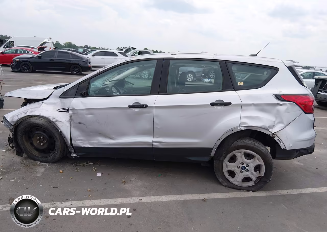 2019 Ford Escape S VIN:1FMCU0F77KUA58622 - 15