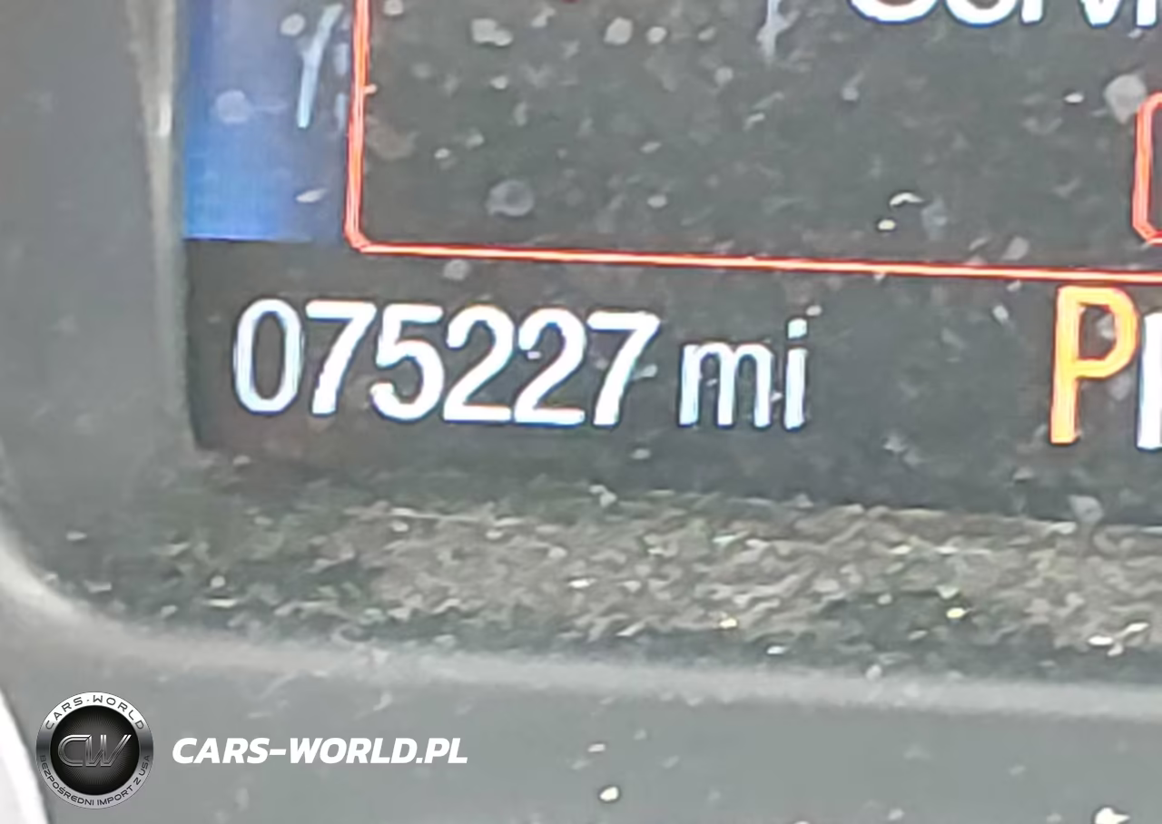 2019 Ford Escape S VIN:1FMCU0F77KUA58622 - 16