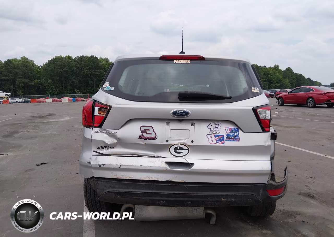 2019 Ford Escape S VIN:1FMCU0F77KUA58622 - 17