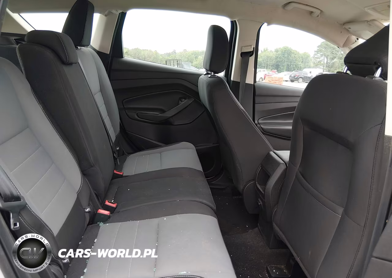 2019 Ford Escape S VIN:1FMCU0F77KUA58622 - 8