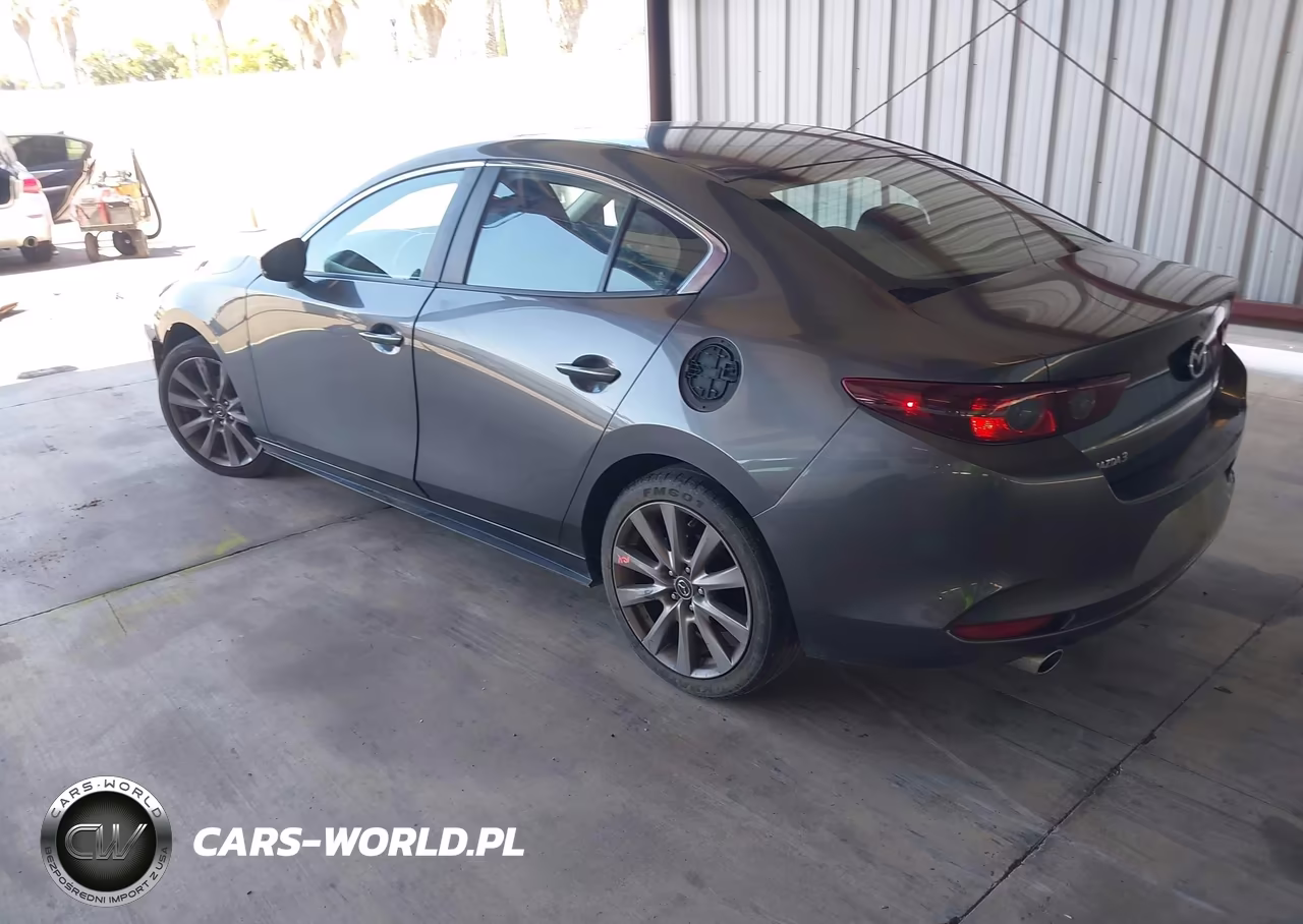 2020 Mazda Mazda3 Select Package VIN:JM1BPACLXL1170493 - 3