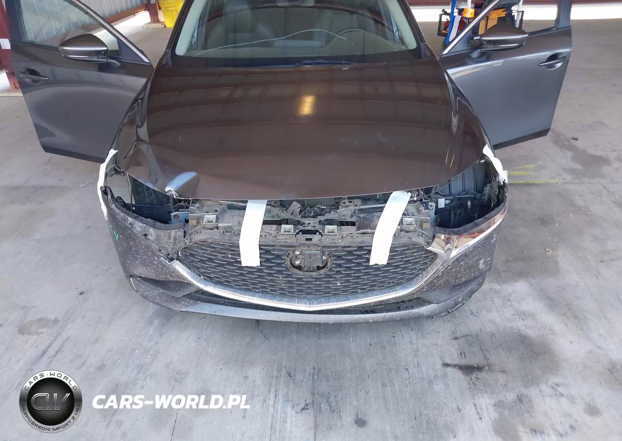2020 Mazda Mazda3 Select Package VIN:JM1BPACLXL1170493 - 6