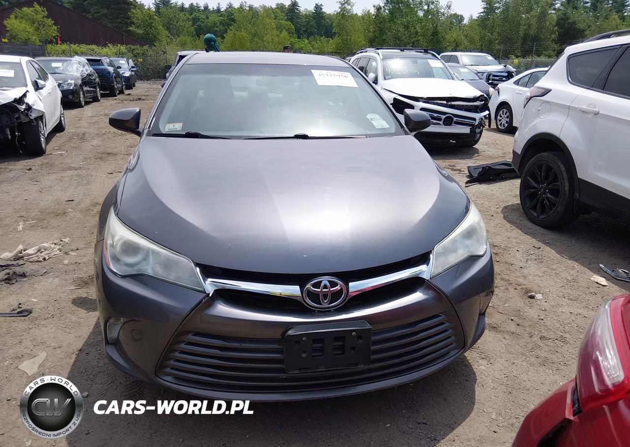 2016 Toyota Camry Le VIN:4T4BF1FKXGR523228 - 13