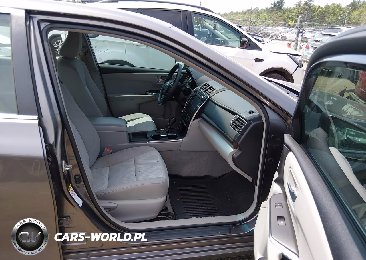 2016 Toyota Camry Le VIN:4T4BF1FKXGR523228 - 5