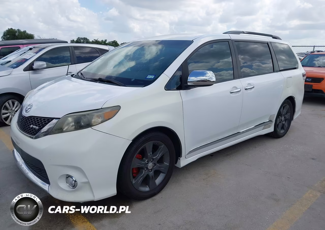 2011 Toyota Sienna Se VIN:5TDXK3DC5BS063318 - 2