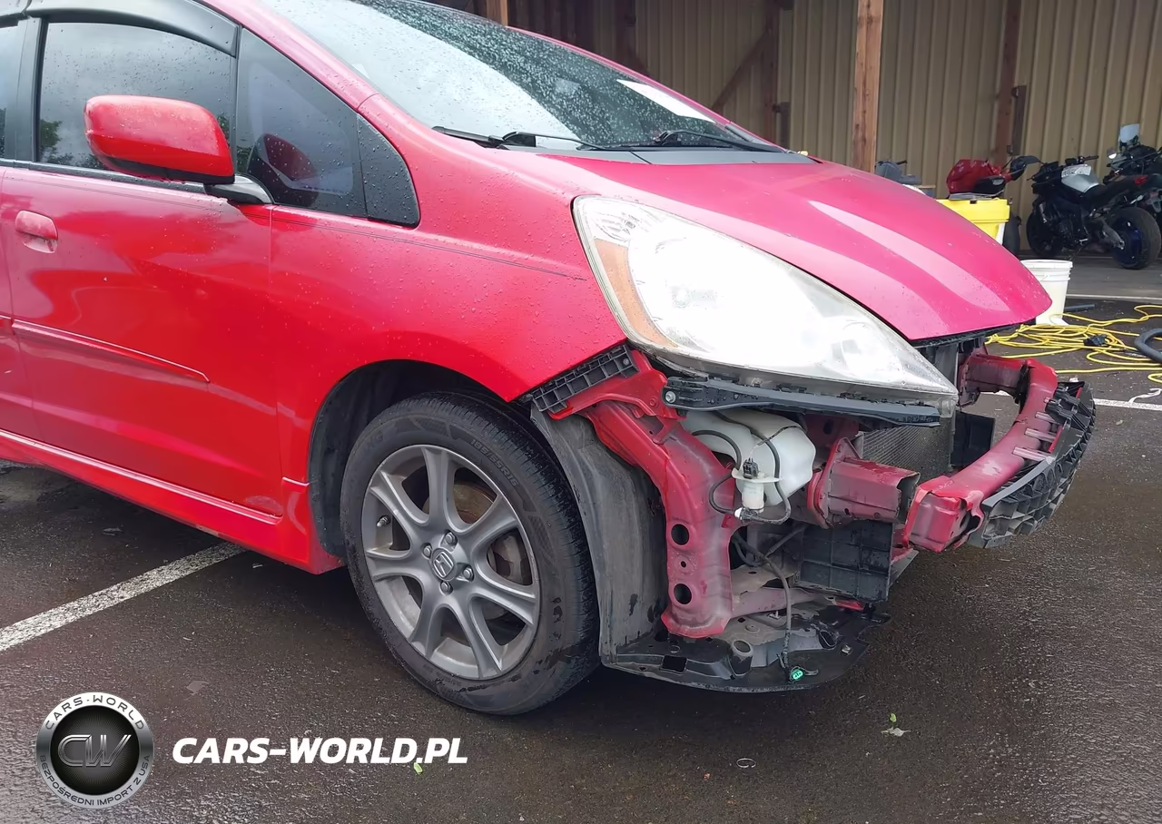 2010 Honda Fit Sport VIN:JHMGE8G48AC007168 - 14