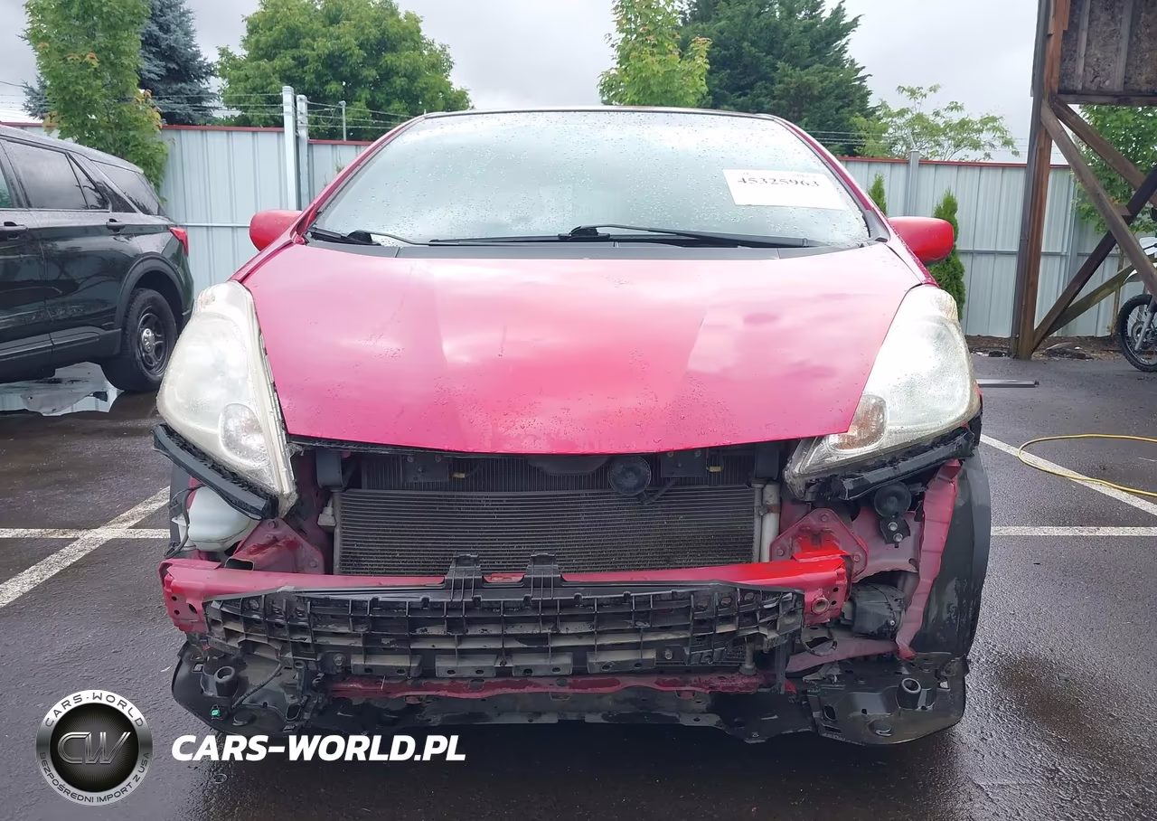 2010 Honda Fit Sport VIN:JHMGE8G48AC007168 - 6
