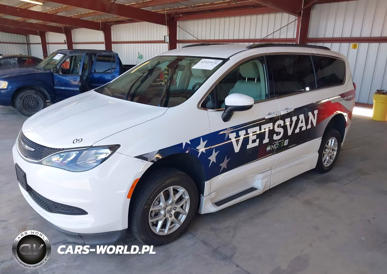 2021 Chrysler Voyager Lxi VIN:2C4RC1DG7MR564932 - 2