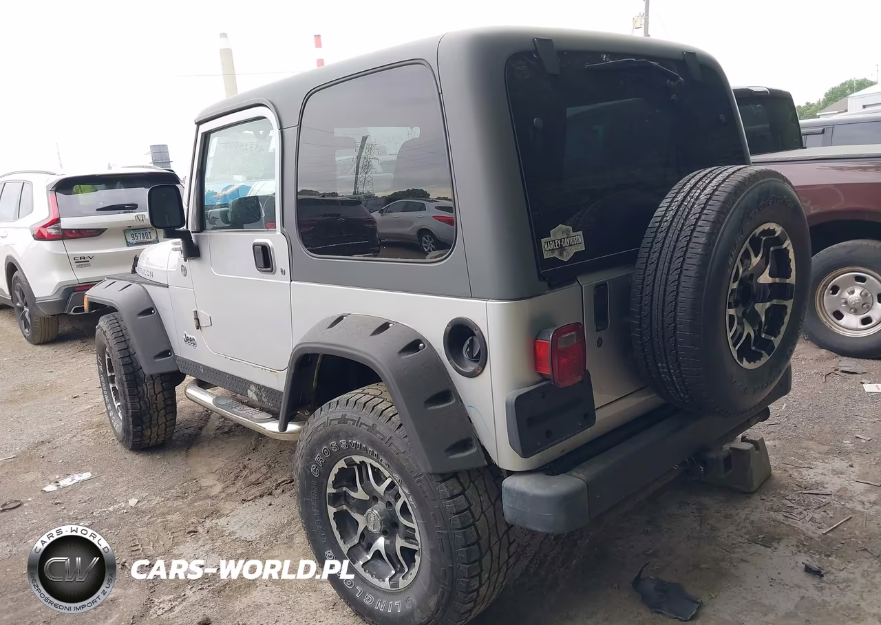 2005 Jeep Wrangler Rubicon VIN:1J4FA69S45P318002 - 3