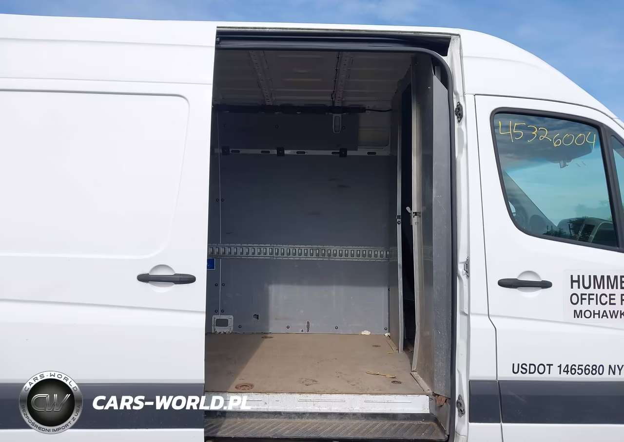 2015 Freightliner Sprinter 2500 High Roof VIN:WDYPE8DCXFP124963 - 3