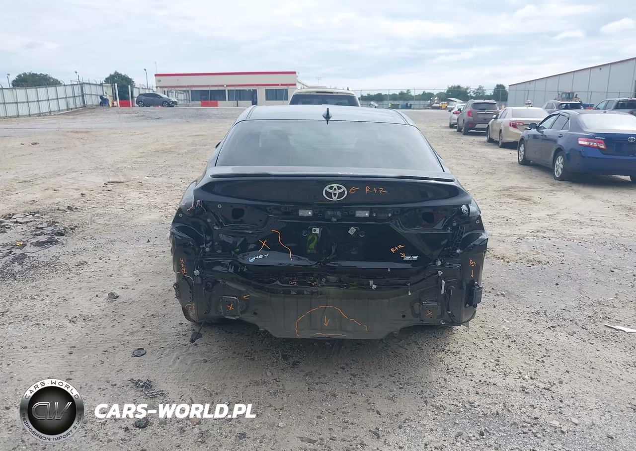 2025 Toyota Camry Se VIN:4T1DAACK7SU189979 - 17