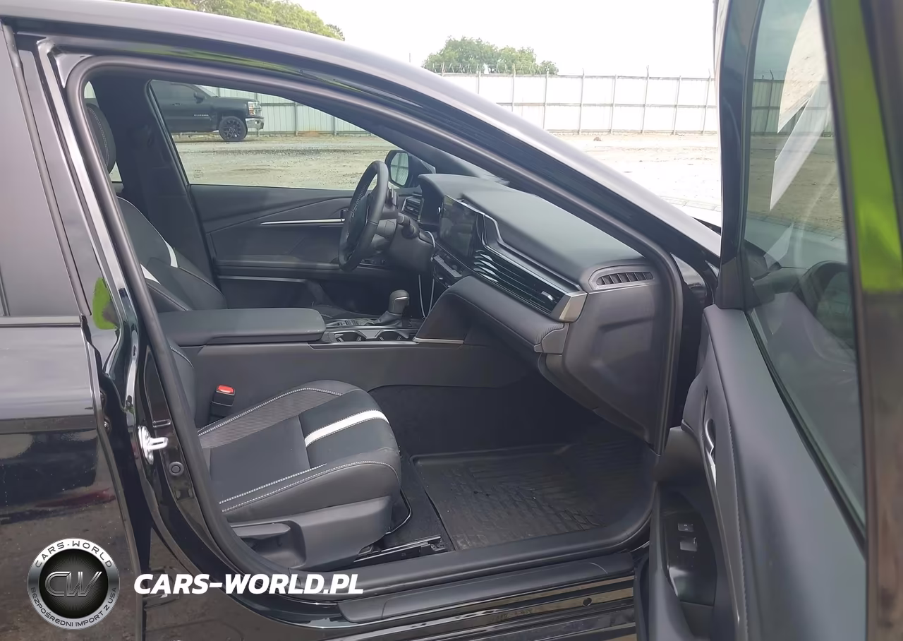 2025 Toyota Camry Se VIN:4T1DAACK7SU189979 - 5