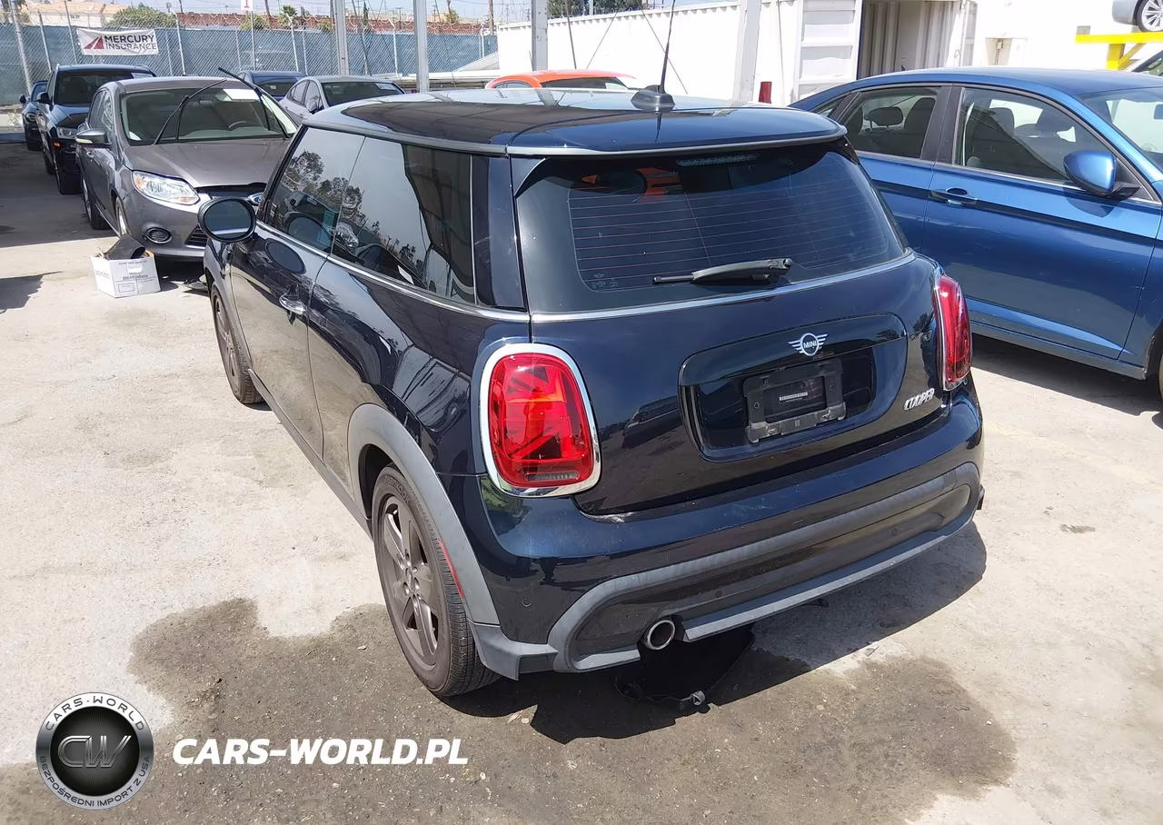 2022 Mini Hardtop Cooper VIN:WMW33DH07N2R75586 - 3