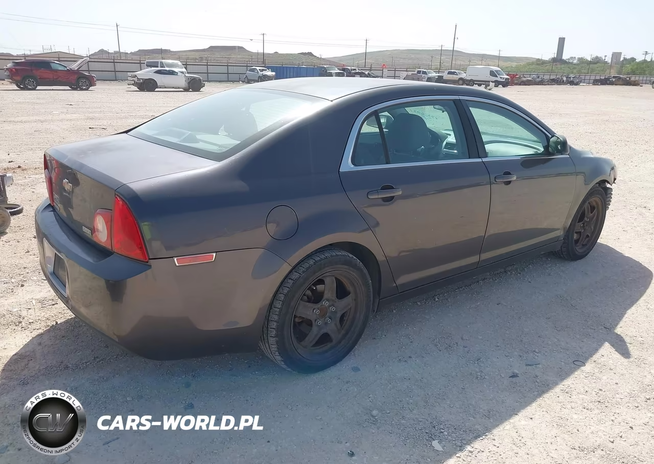 2010 Chevrolet Malibu Ls VIN:1G1ZA5E02AF289027 - 4