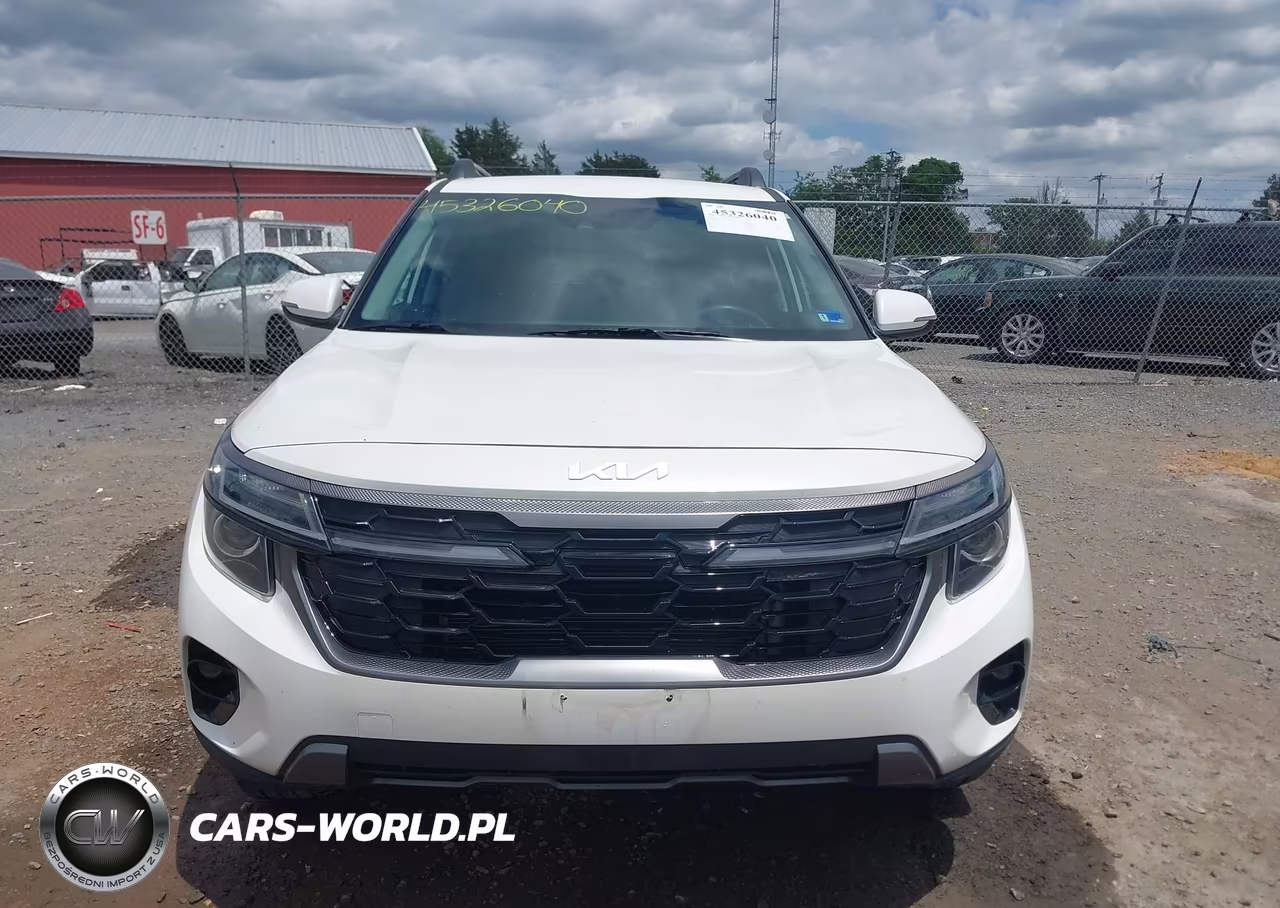 2024 Kia Seltos X-Line VIN:KNDEUCA75R7564397 - 12