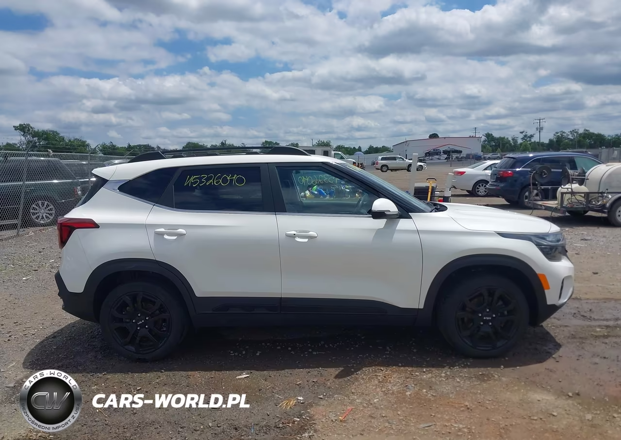 2024 Kia Seltos X-Line VIN:KNDEUCA75R7564397 - 13
