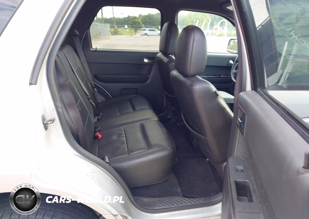 2010 Ford Escape Xlt VIN:1FMCU0D71AKD24794 - 8