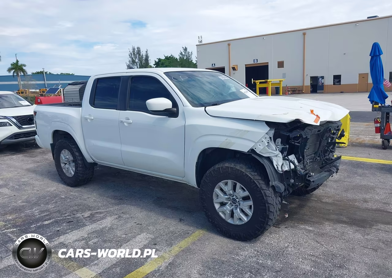 2022 Nissan Frontier S