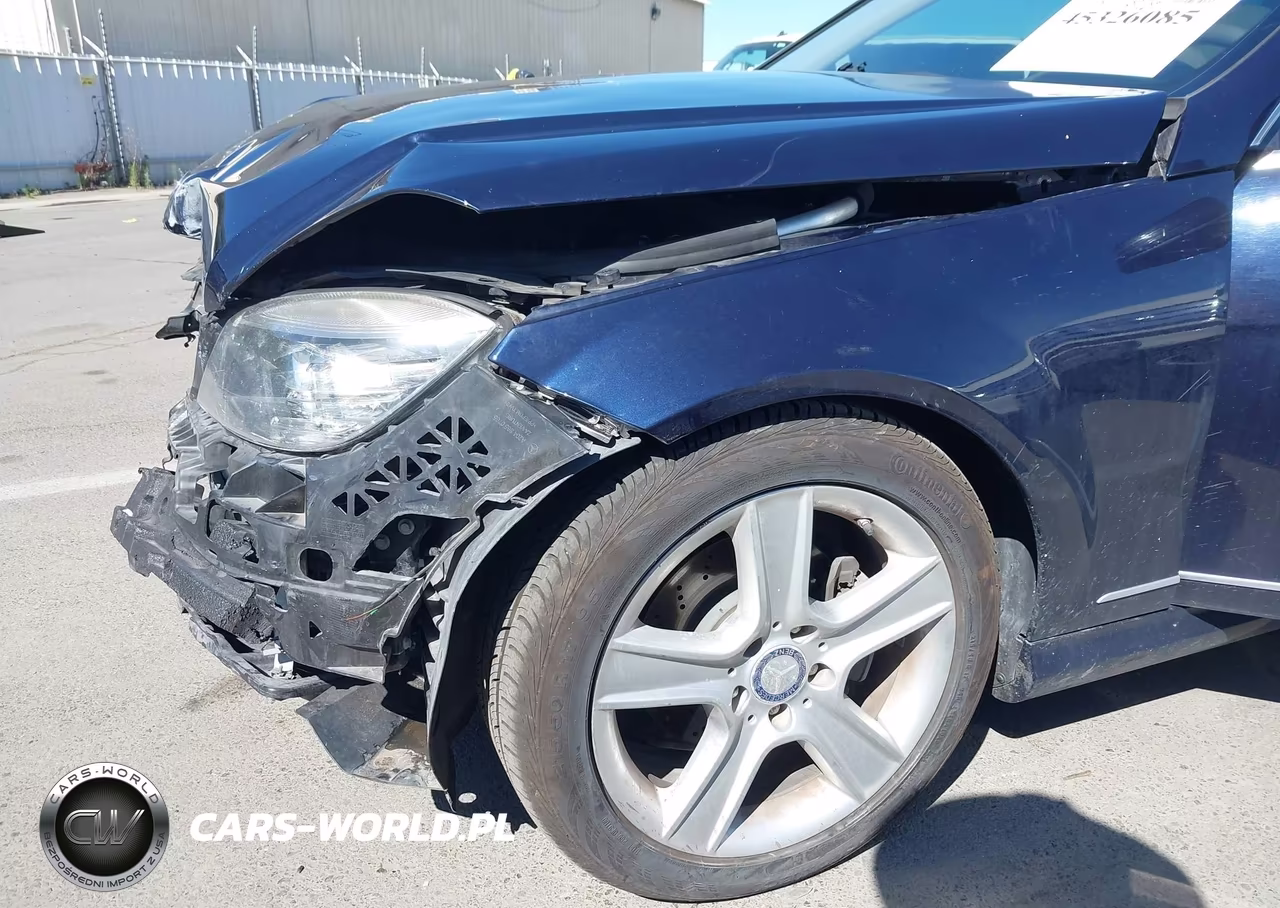 2011 Mercedes-Benz C 300 Sport VIN:WDDGF5EBXBR136953 - 14