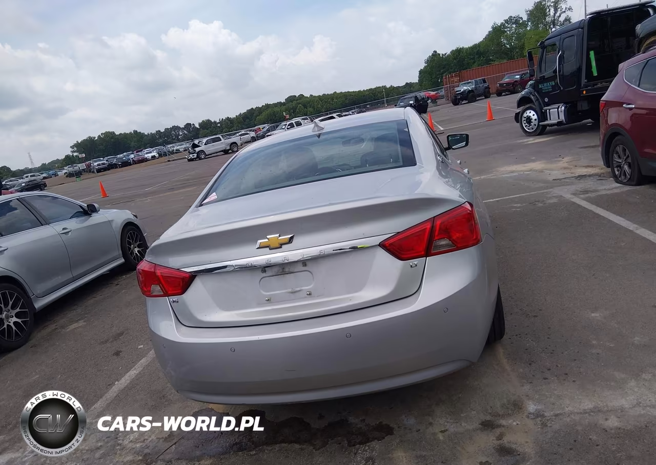 2018 Chevrolet Impala 1Lt VIN:2G1105S31J9144570 - 17