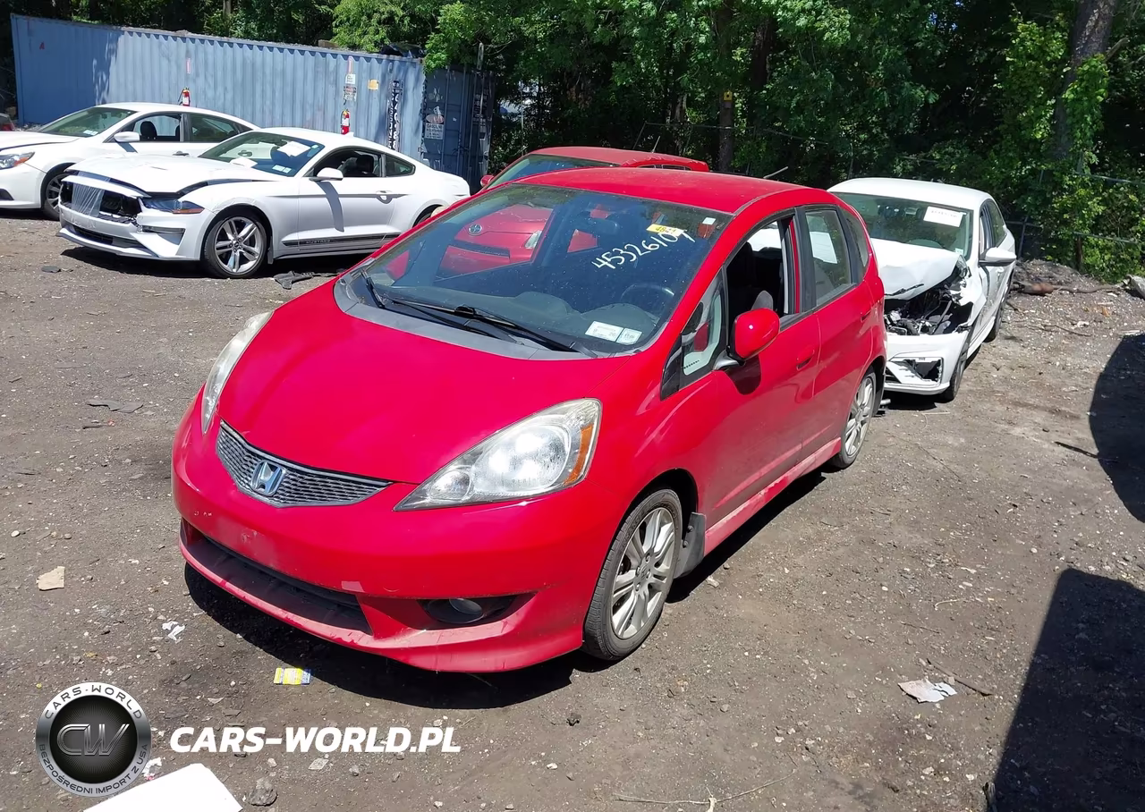 2011 Honda Fit Sport VIN:JHMGE8H57BC017831 - 2