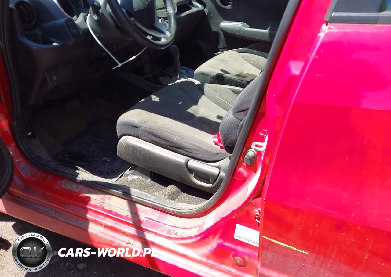 2011 Honda Fit Sport VIN:JHMGE8H57BC017831 - 6