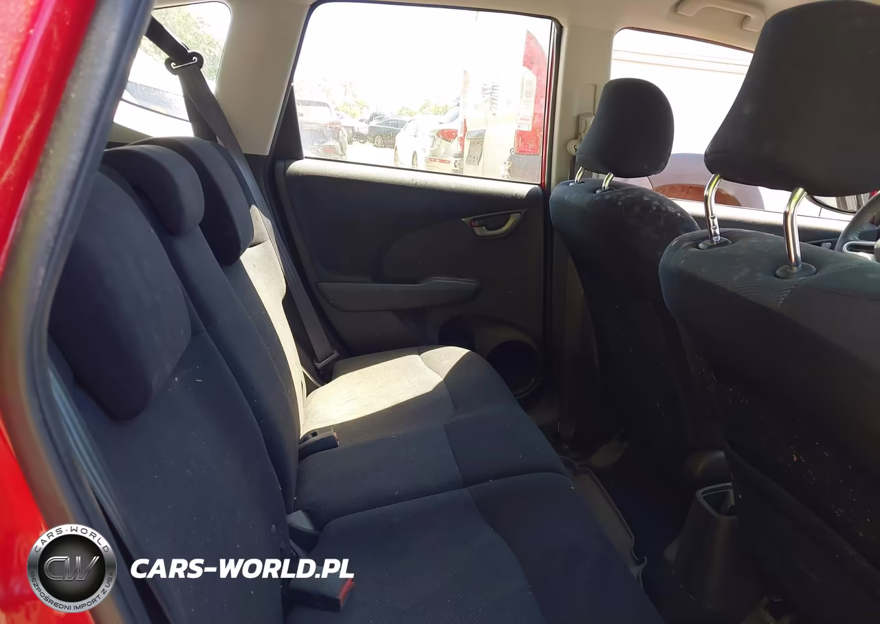 2011 Honda Fit Sport VIN:JHMGE8H57BC017831 - 8
