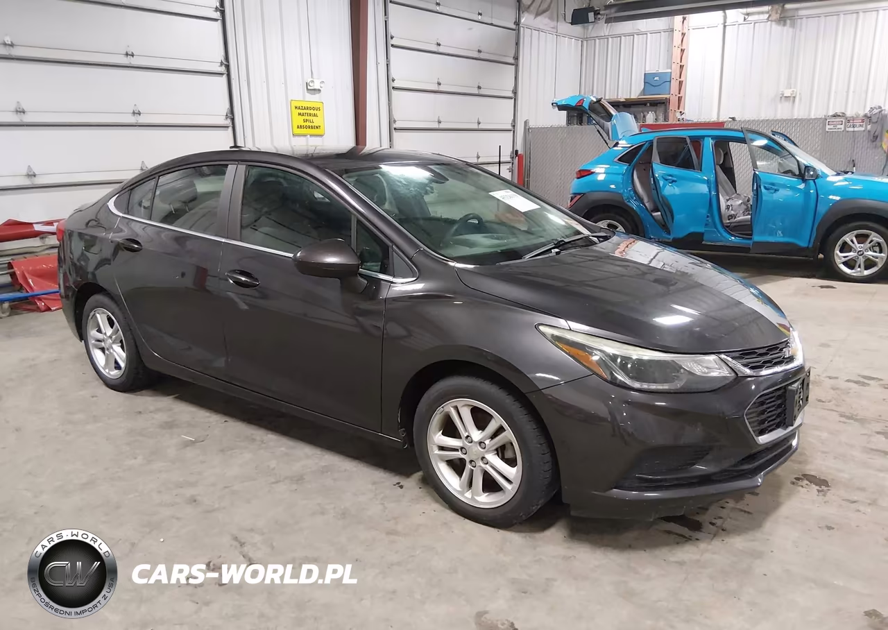 2017 Chevrolet Cruze Lt Auto – zdjęcie 1 z 16